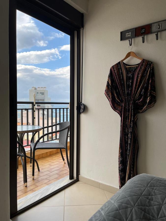 Candia Hotel Chrissi Akti Chania Exterior foto