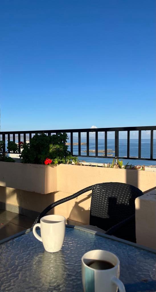 Candia Hotel Chrissi Akti Chania Exterior foto