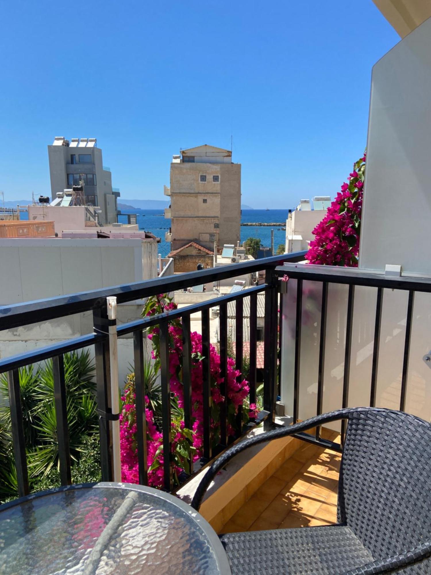 Candia Hotel Chrissi Akti Chania Exterior foto