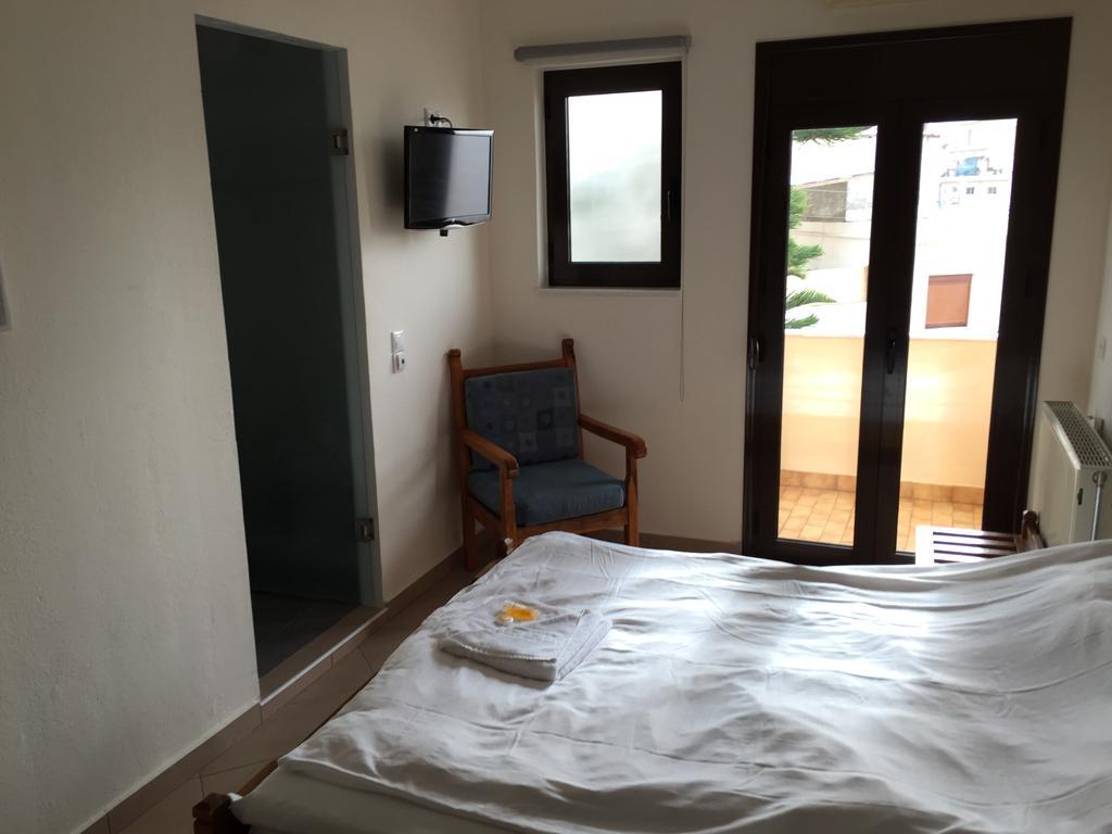 Candia Hotel Chrissi Akti Chania Quarto foto